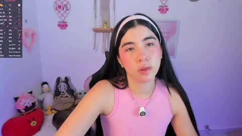 Snapshot of cyber_lizz chatting on May 29, 10:41 pm Liz online show from May 29, 10:41 pm