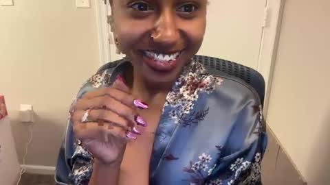 Snapshot of cyberebony chatting on September 30, 12:26 am Cyber Ebony online show from September 30, 12:26 am