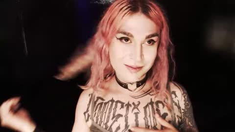 Nikki online show from December 17, 11:33 pm