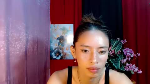 Snapshot of cyd_twink chatting on June 10, 11:09 am cyd_twink online show from June 10, 11:09 am