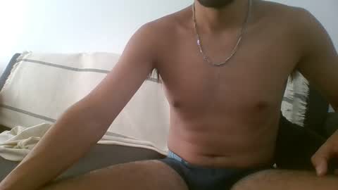 cym9297 online show from March 7, 5:21 pm