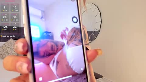 Snapshot of cyntia_adams chatting on October 9, 8:07 pm cyntia_adams online show from October 9, 8:07 pm