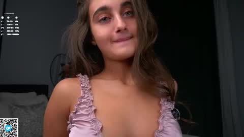 Isabella online show from February 20, 1:02 am