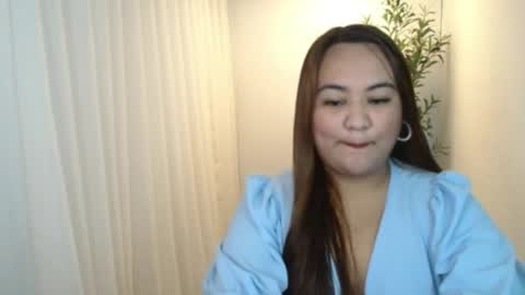Snapshot of czarinna_ chatting on June 7, 9:29 pm Czarinna online show from June 7, 9:29 pm