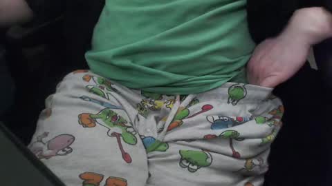 Snapshot of d3viousicecream chatting on March 5, 7:05 am deviousicecream online show from March 5, 7:05 am