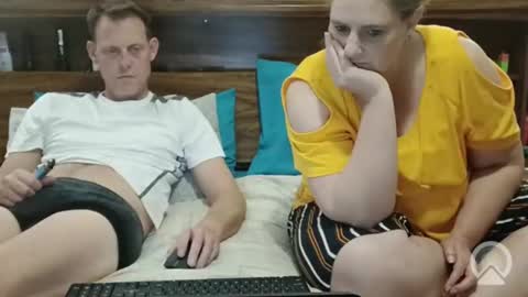 Snapshot of d4p_couple chatting on September 10, 7:14 pm Deb   peter online show from September 10, 7:14 pm