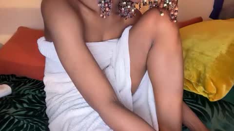 d7310d5 online show from April 1, 10:07 pm