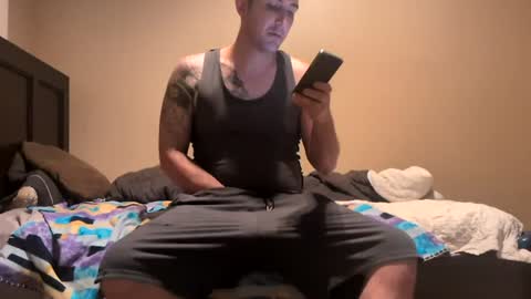Snapshot of da_man411212 chatting on June 15, 7:32 am da_man411212 online show from June 15, 7:32 am