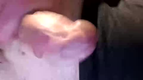Snapshot of dad2uall chatting on June 2, 8:44 pm dad2uall online show from June 2, 8:44 pm