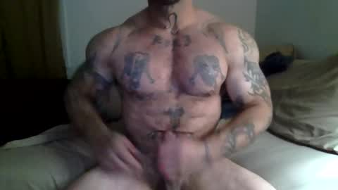 Snapshot of daddy640295 chatting on June 21, 3:42 am daddy640295 online show from June 21, 3:42 am