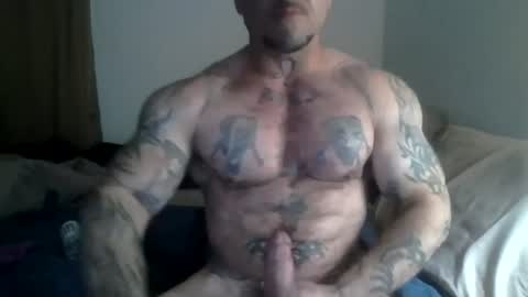 Snapshot of daddy640295 chatting on July 11, 5:32 am daddy640295 online show from July 11, 5:32 am