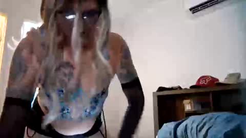 Kasey Xdresser online show from March 29, 5:35 pm
