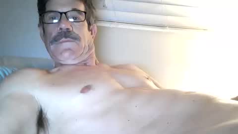 daddy_john57 online show from February 22, 12:36 pm