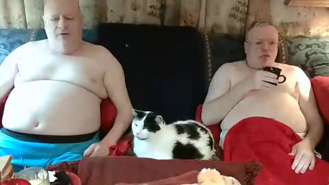 Daddy online show from April 13, 7:14 am