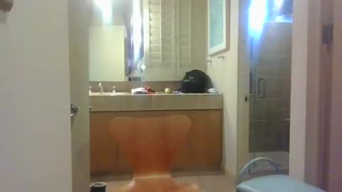 Snapshot of daddyjayare760 chatting on January 1, 12:11 am daddyjayare760 online show from January 1, 12:11 am