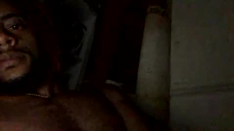 Snapshot of daddylongyk chatting on July 28, 5:36 am daddylongyk online show from July 28, 5:36 am