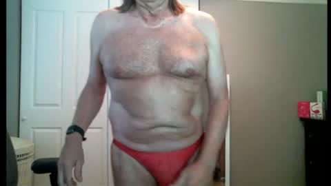 Snapshot of daddys7plus chatting on June 8, 1:22 pm daddys7plus online show from June 8, 1:22 pm