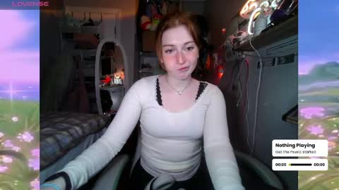 Snapshot of daddysdollhouse chatting on April 27, 1:14 am Saoirse online show from April 27, 1:14 am