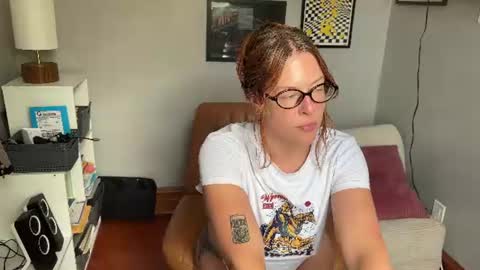 princess online show from July 11, 8:00 pm