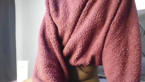 Snapshot of daddyslove_ chatting on July 6, 4:20 am Daddys love online show from July 6, 4:20 am
