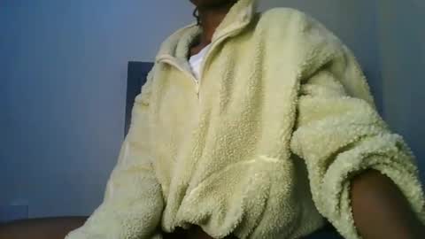 Snapshot of daddyslove_ chatting on July 18, 10:52 am Daddys love online show from July 18, 10:52 am