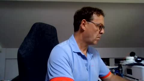 Snapshot of daddyspoenk chatting on July 16, 12:55 pm Dannyspoenk online show from July 16, 12:55 pm