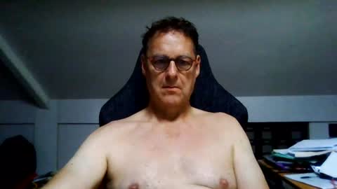 Snapshot of daddyspoenk chatting on July 26, 2:46 pm Dannyspoenk online show from July 26, 2:46 pm