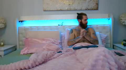 daddyunlocked online show from September 21, 12:12 am