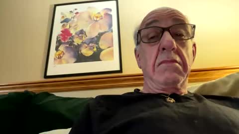 Snapshot of daddyweis chatting on May 10, 11:15 am daddyweis online show from May 10, 11:15 am