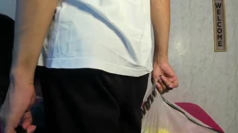 Snapshot of dady_show69 chatting on May 13, 11:51 am ALLAN online show from May 13, 11:51 am