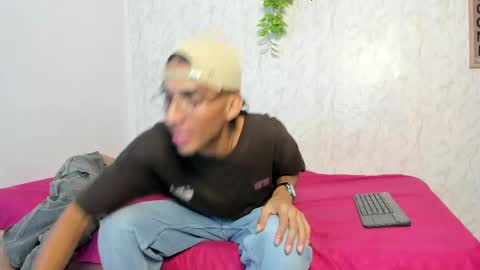 Snapshot of dady_show69 chatting on June 4, 11:38 am ALLAN online show from June 4, 11:38 am