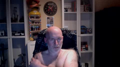 Snapshot of dadyscam chatting on May 24, 8:58 pm dadyscam online show from May 24, 8:58 pm