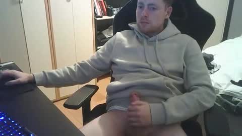 Dae5 online show from February 6, 8:34 pm