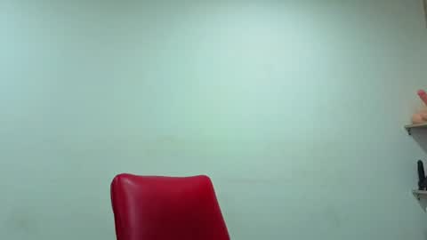 Snapshot of daffnelewis chatting on July 13, 12:19 pm daffnelewis online show from July 13, 12:19 pm
