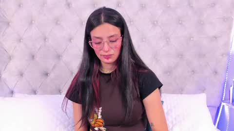 Snapshot of dafne_bss chatting on June 4, 5:46 am dafne_bss online show from June 4, 5:46 am