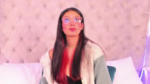 Snapshot of dafne_bss chatting on June 5, 9:04 am dafne_bss online show from June 5, 9:04 am