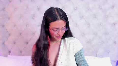 Snapshot of dafne_bss chatting on June 6, 7:46 am dafne_bss online show from June 6, 7:46 am