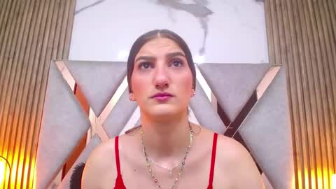Snapshot of dafne_castro6478 chatting on April 25, 7:55 pm Dafne Castro online show from April 25, 7:55 pm