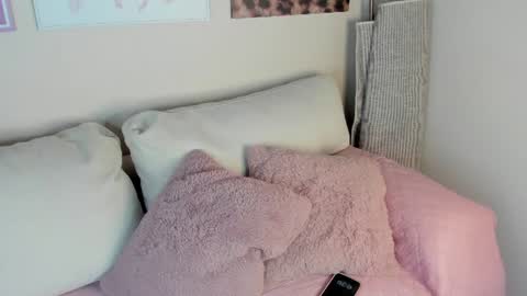 Snapshot of dafne_hillss chatting on July 16, 11:38 am dafne_hillss online show from July 16, 11:38 am