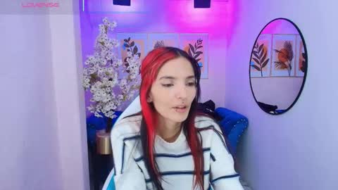 dafne huges online show from October 19, 12:28 pm