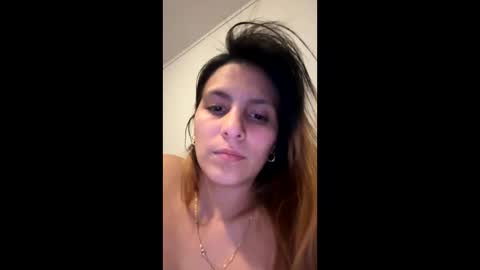 Snapshot of dafnecloutier chatting on January 29, 5:51 am Dafne 27 Cory-24 online show from January 29, 5:51 am