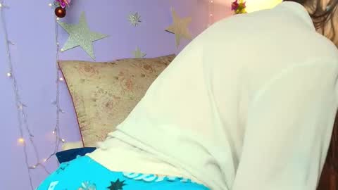 dafnemel online show from December 17, 1:55 am