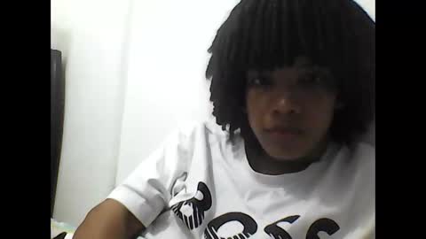 Snapshot of dago_masterboy09 chatting on February 10, 10:19 pm dago_masterboy09 online show from February 10, 10:19 pm