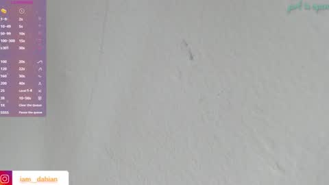 Snapshot of dahiana_dmour chatting on June 18, 12:31 pm Dahiana online show from June 18, 12:31 pm
