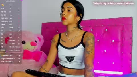 Snapshot of dahiangomezz chatting on June 20, 11:51 pm online show from June 20, 11:51 pm
