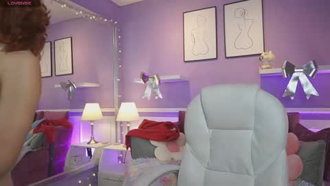 Dahlia Grey online show from January 12, 11:37 am