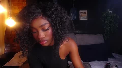 DAHYAN online show from April 8, 2:06 pm