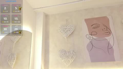 Snapshot of daiana_curly chatting on May 4, 7:54 pm Daiana online show from May 4, 7:54 pm