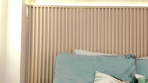 Snapshot of daiana_curly chatting on June 2, 7:38 pm Daiana online show from June 2, 7:38 pm