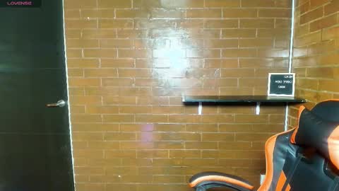 Daiana online show from February 24, 11:41 pm